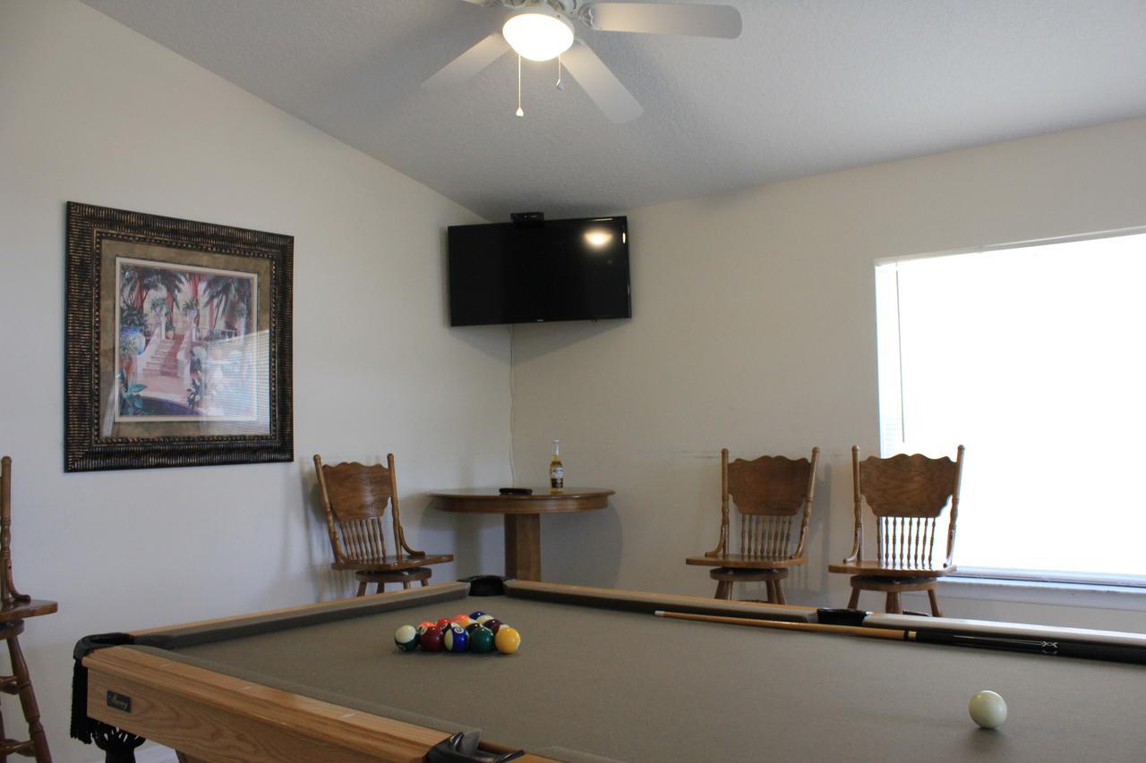 Poolhouse Villa Tampa Bagian luar foto